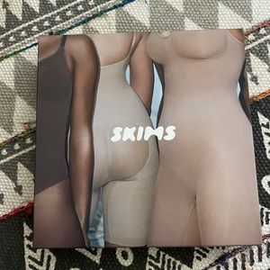 Skims Black underbust slip dress